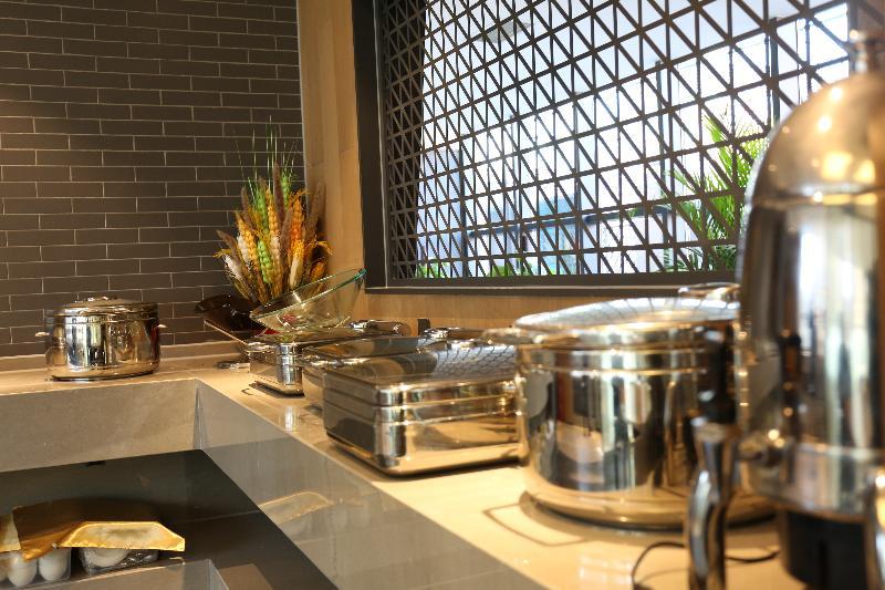Qiu Guo Hotel Hua Mao Chaoyang  Екстериор снимка